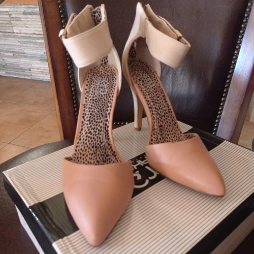 Makgio pumps used, size 38, in very good condition