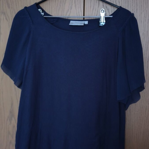 Fransa blouse no small, like new, navy with sleeve design