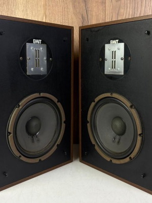 Infinity QeX vintage bookshelf speakers used