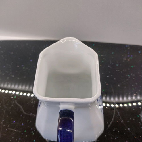 Pitcher like new with 500 ml capacity
