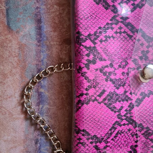 Bag with matching wallet like new, pink
