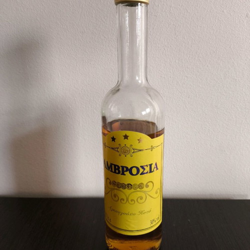 Ambrosia cognac used, 30%, slight product missing