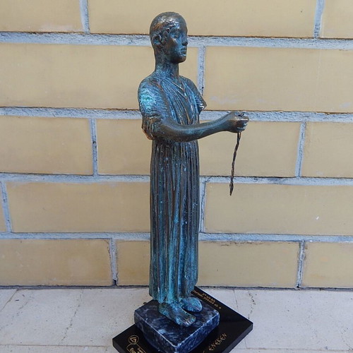Bronze table statue of the Charioteer of Delphi 478-474 BC used, marble base
