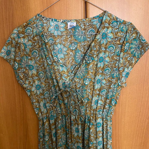 Sale-Ble long floral dress new, green and gold