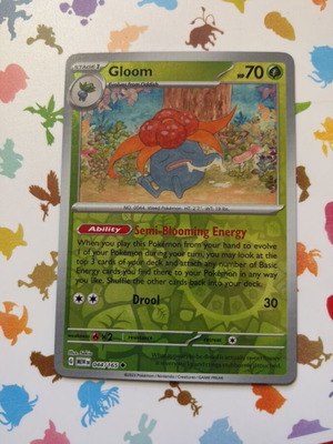Gloom Card 044/165 Scarlet Violet Pokemon TCG New