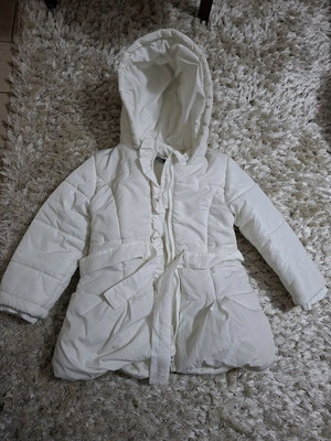 Evita jacket for 4-year-old girl white like new