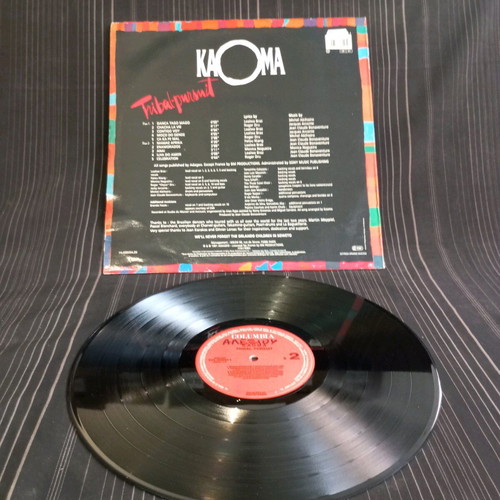Kaoma Tribal pursuit vinyl like new, cover wear