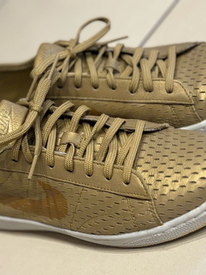Nike skeakers γυναικεια