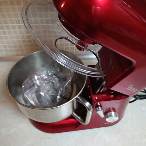 Izzy Spicy Red S-986 Kitchen Machine 800W with Stainless Steel Bowl 5.2lt like new