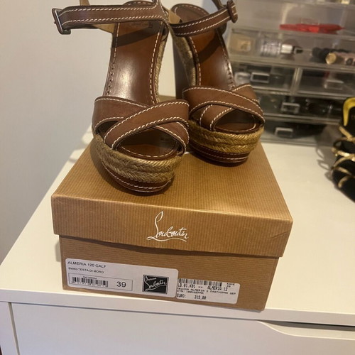 Louboutin platform shoes like new, size 39, brown