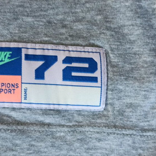 Nike gray T-shirt size XL like new