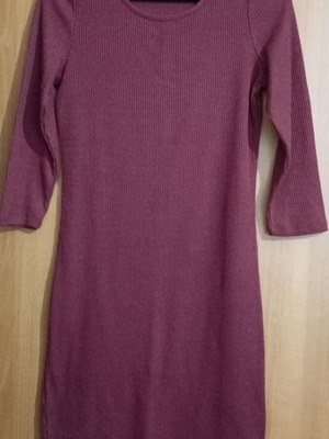Rib dress burgundy with three-quarter sleeves large like new