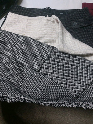 Skirts with wool content like new, black and white
