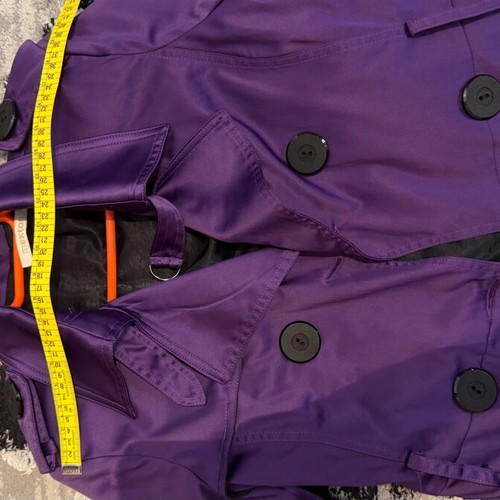 Purple outerwear like new, size S