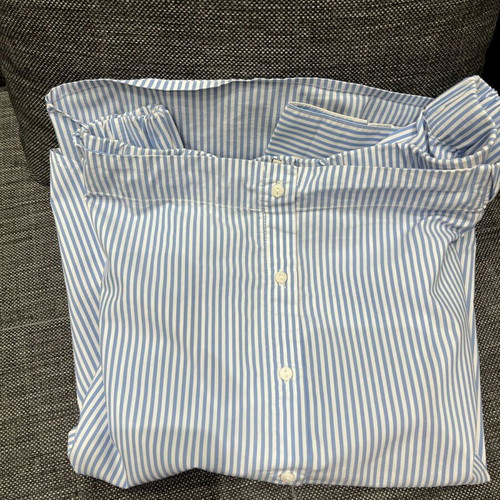 Stradivarius shirt white and blue like new, size S