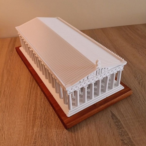 Model of the Parthenon like new, porcelain on wood
