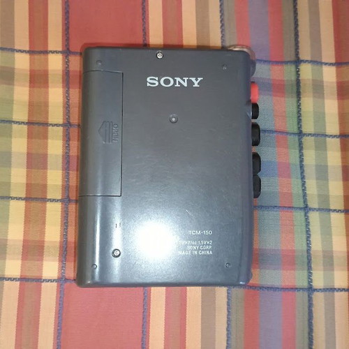 Sony TMC-150 Cassette-Corder used journalistic voice recorder