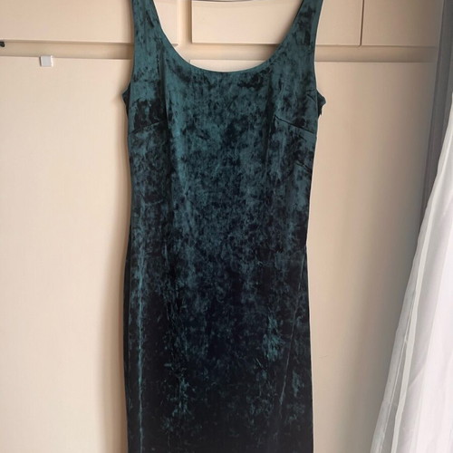 Velvet dress Bill Cost like new, green, size M