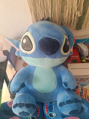 Stitch doll like new
