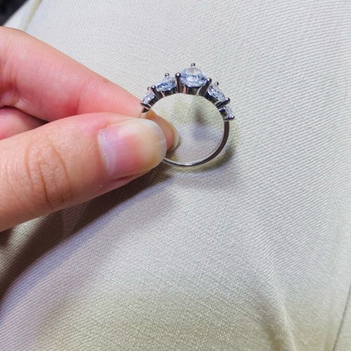 Silver 925 ring handmade with zircon stones, new