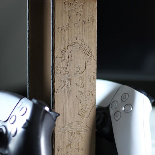 Headphone and Controller Stand inspired by The Last of Us 2