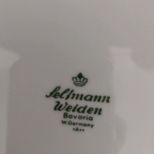 Seltmann Weiden Bavaria decorative plate with Creis of London scenes
