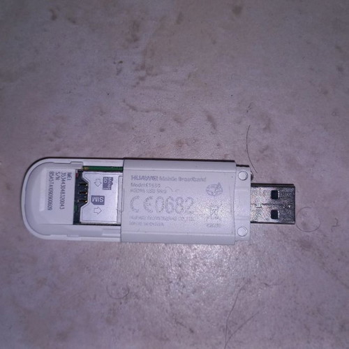 Wind wireless internet stick used