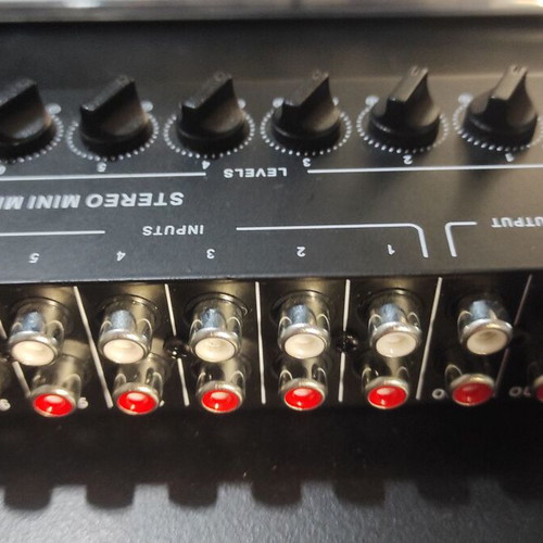 Audio Mixer Mini 6 Inputs 2 Outputs new, passive