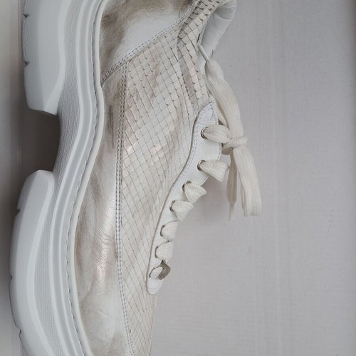 EVA MINGE sneakers like new, genuine leather with gold and silver shades, size 39-39.5