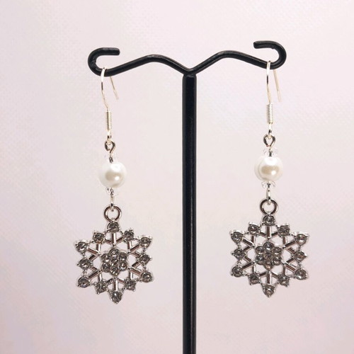 Handmade snowflake earrings new
