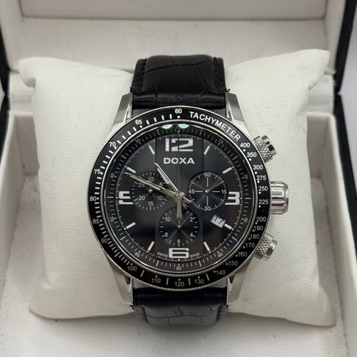 Doxa Trofeo Chronograph 285.10.103.01W men's watch, black dial