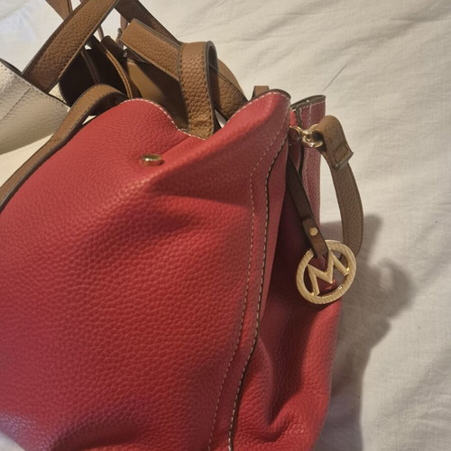 Two-tone shoulder bag, red and white