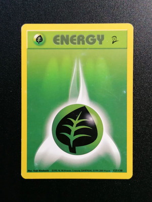 Pokémon Grass Energy Base Set 2 card used, good condition