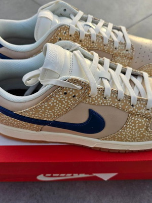 Nike Dunk Low Sesame new, size 47.5, beige and blue