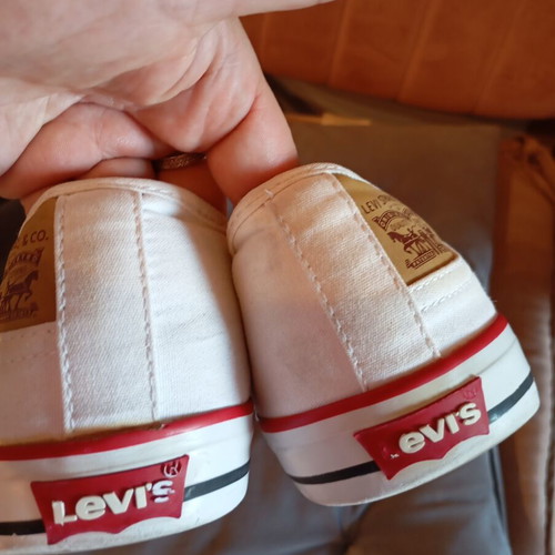 Levi's men's summer sneakers white size 43 new