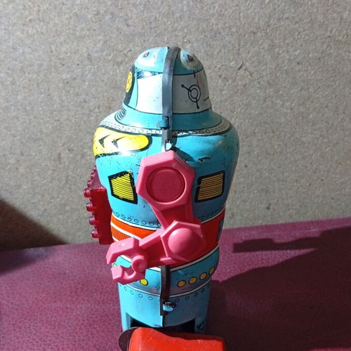 Priftis 1950 robot toy, collectible, functional