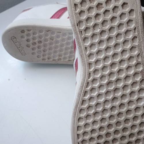 Adidas women's sneakers size 37.3, white and pink