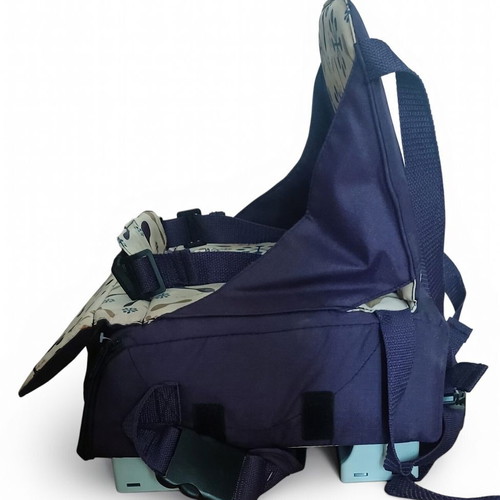 Munchkin portable feeding seat used