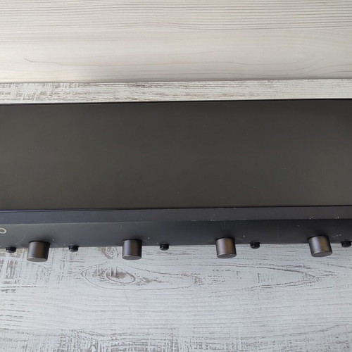 Jamo JSS4-VC2 Matrix Speaker Selector used, 4 zones, dual source input