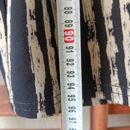 Casual pants XL with elastic waist, black and beige pattern, like new