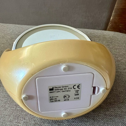 Beurer mirror used with batteries, old