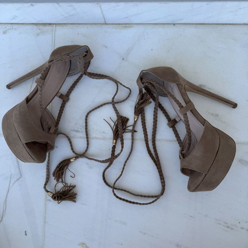 Migato lace-up sandals platform high heels beige brown like new