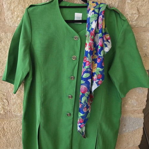 Canda Vintage 80s 90s Short Sleeve Blazer with Scarf used, green