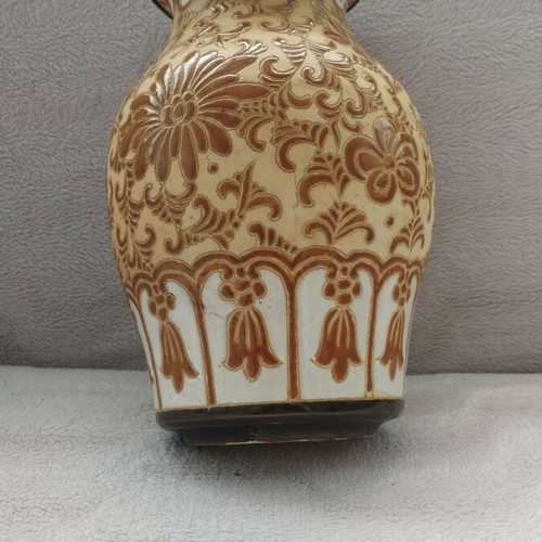 Ceramic vase Dona from Vietnam like new with floral motifs