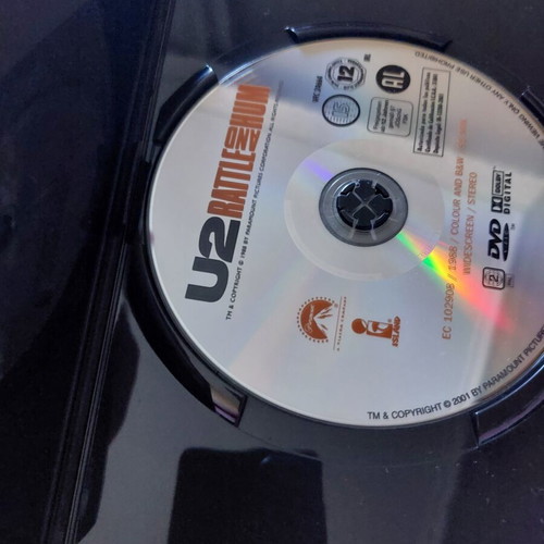 Music DVDs like new, pack of 2