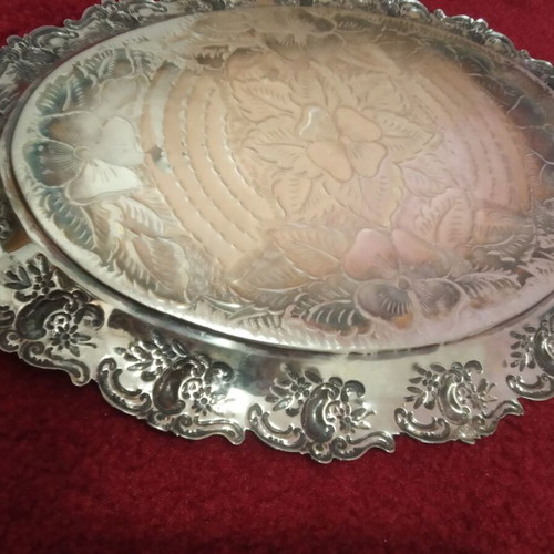 Handmade tray used with embossed floral design 50x31 cm