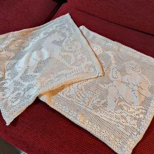 Decorative pillowcases 40x40 handmade knitted, like new