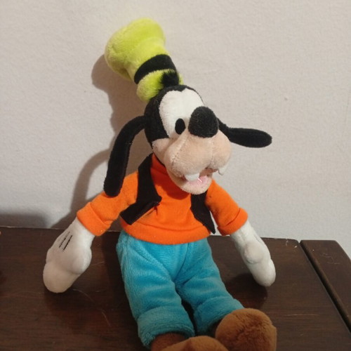 Goofy Disney Classic plush 24 cm like new