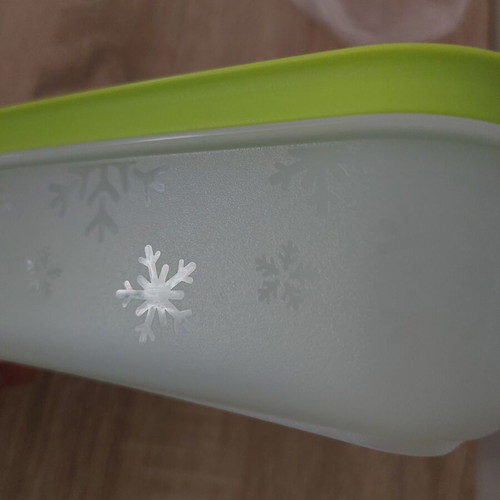 Tupperware container 1L new, food safe plastic