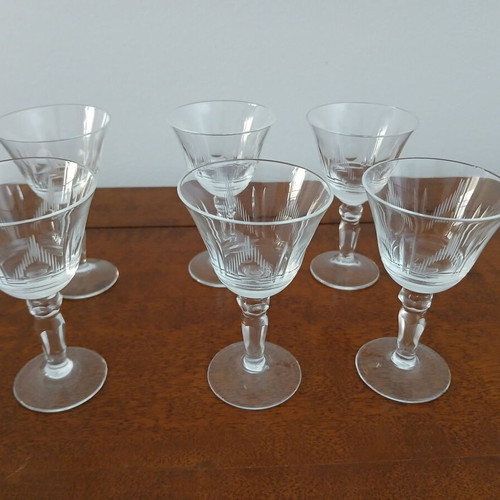 Liqueur glasses like new, set of 7, height 9.5 cm